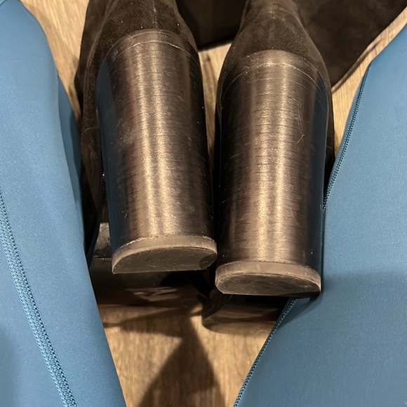 • Dolce and Gabbana • Block Heel Knee High Suede Leather Boots Black 38.5 Womens - Picture 4 of 6